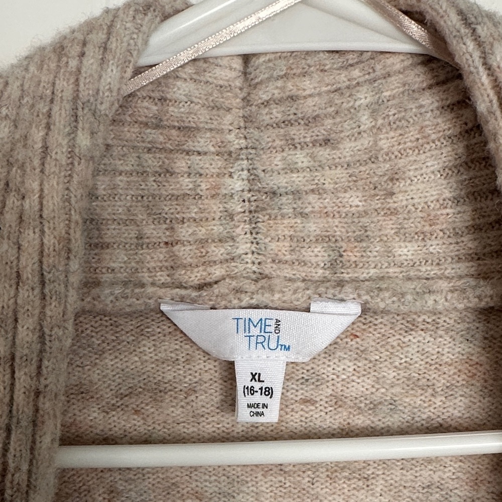 GUC Time and Tru Light Tan Open Cardigan w/ 2 Pockets - Picture 2 of 10
